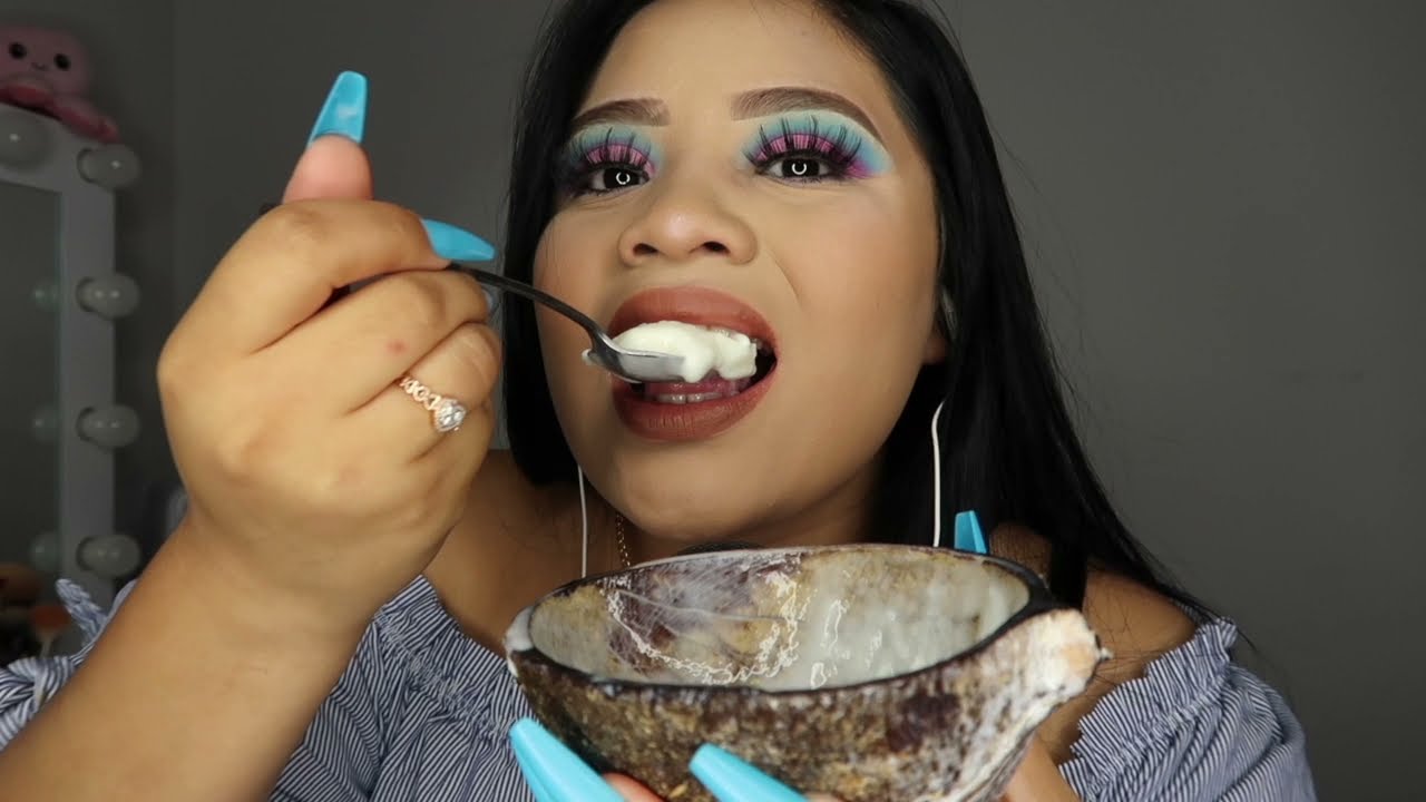 ASMR-Viral tiktok island way sorbet 🥥PART 1(tapping,scratching,mouthsounds)