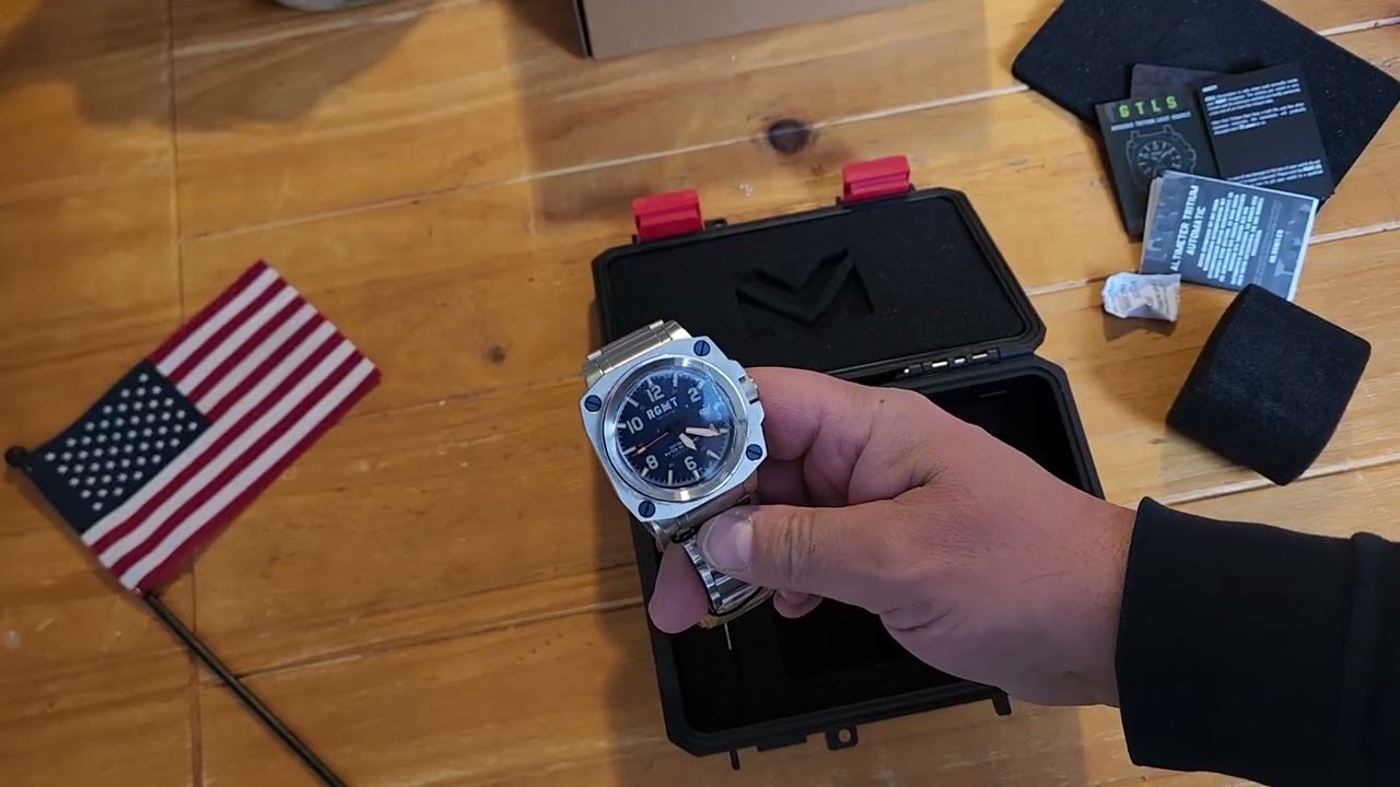 Watch Gang unboxing. November Platinum membership 