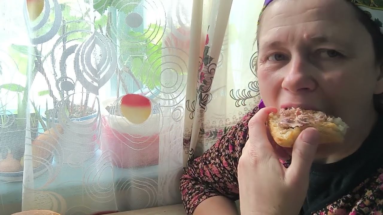 випікаємо хлібчик з цибулькою на заквасці