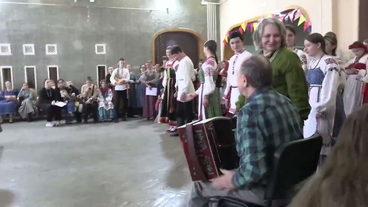 Конкурс по русской традиционной пляске 