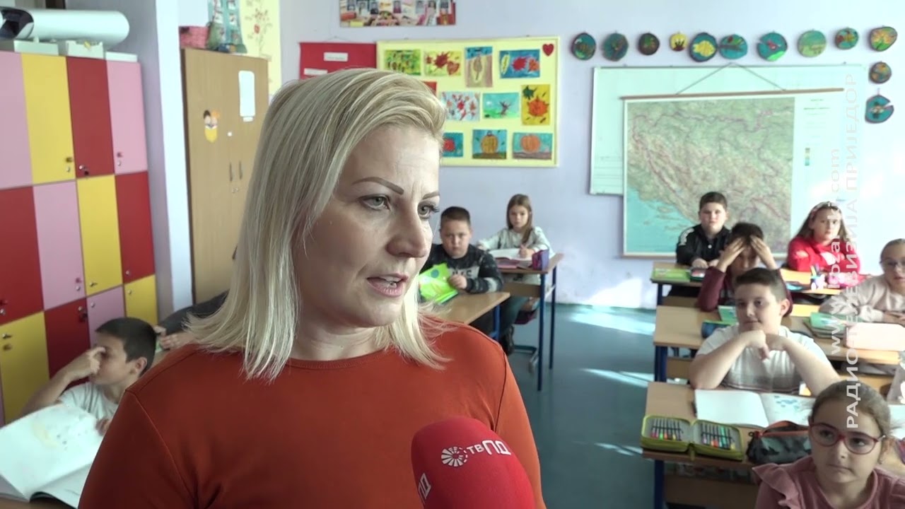 DJECA NOSE ŠKOLSKE TORBE TEŠKE ČAK 8 KG
