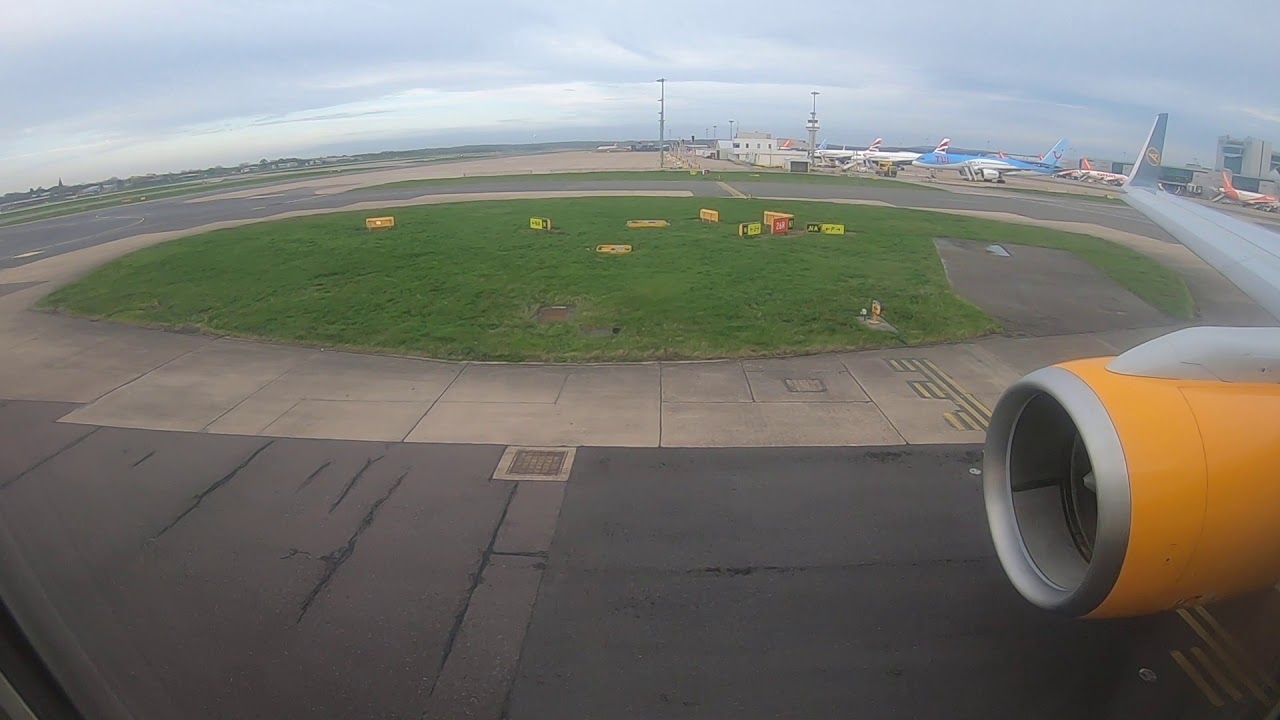 ✈ Thomas cook B753 | London Gatwick - Palma   | Full Flight ✈