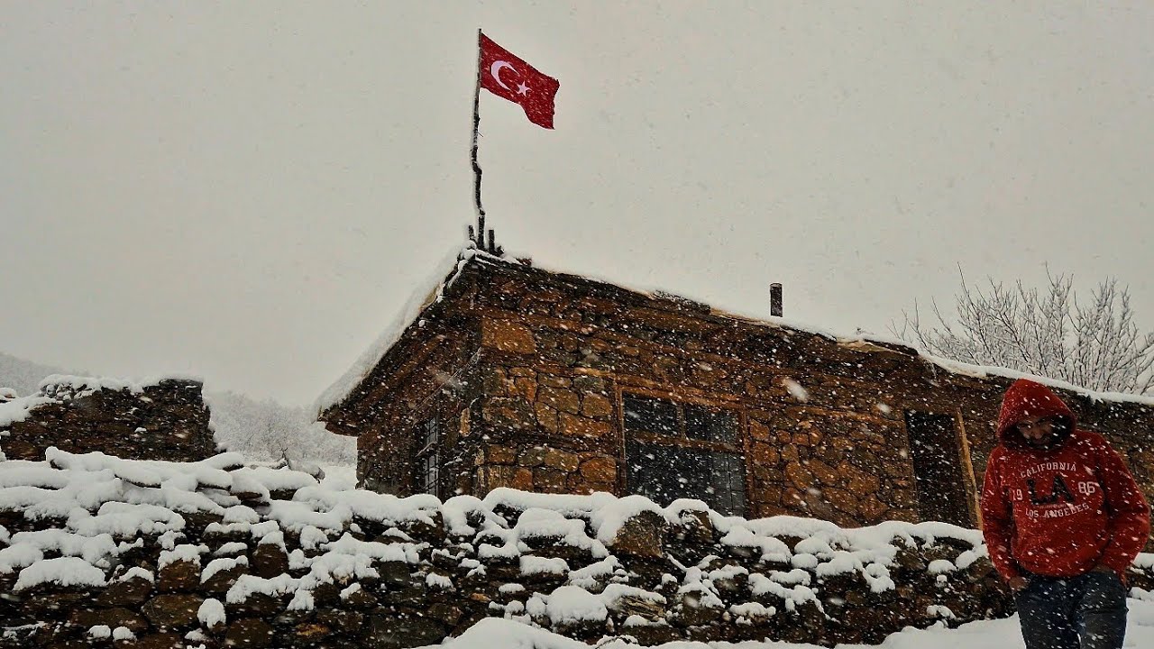 DAĞ EVİNİ SU BASMIŞ~YOĞUN KAR YAĞIŞI(ZOR ANLAR)