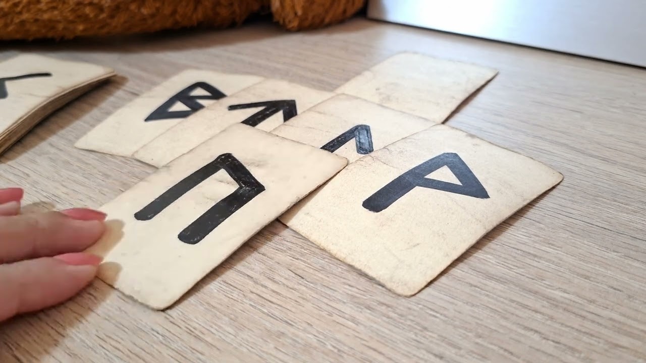 ACUARIO♒️✨️TRIUNFARAS Y LLEGARAS A TU META! DESPIERTA!!!🔮🖤⭐️LECTURA DE RUNAS Y TAROT