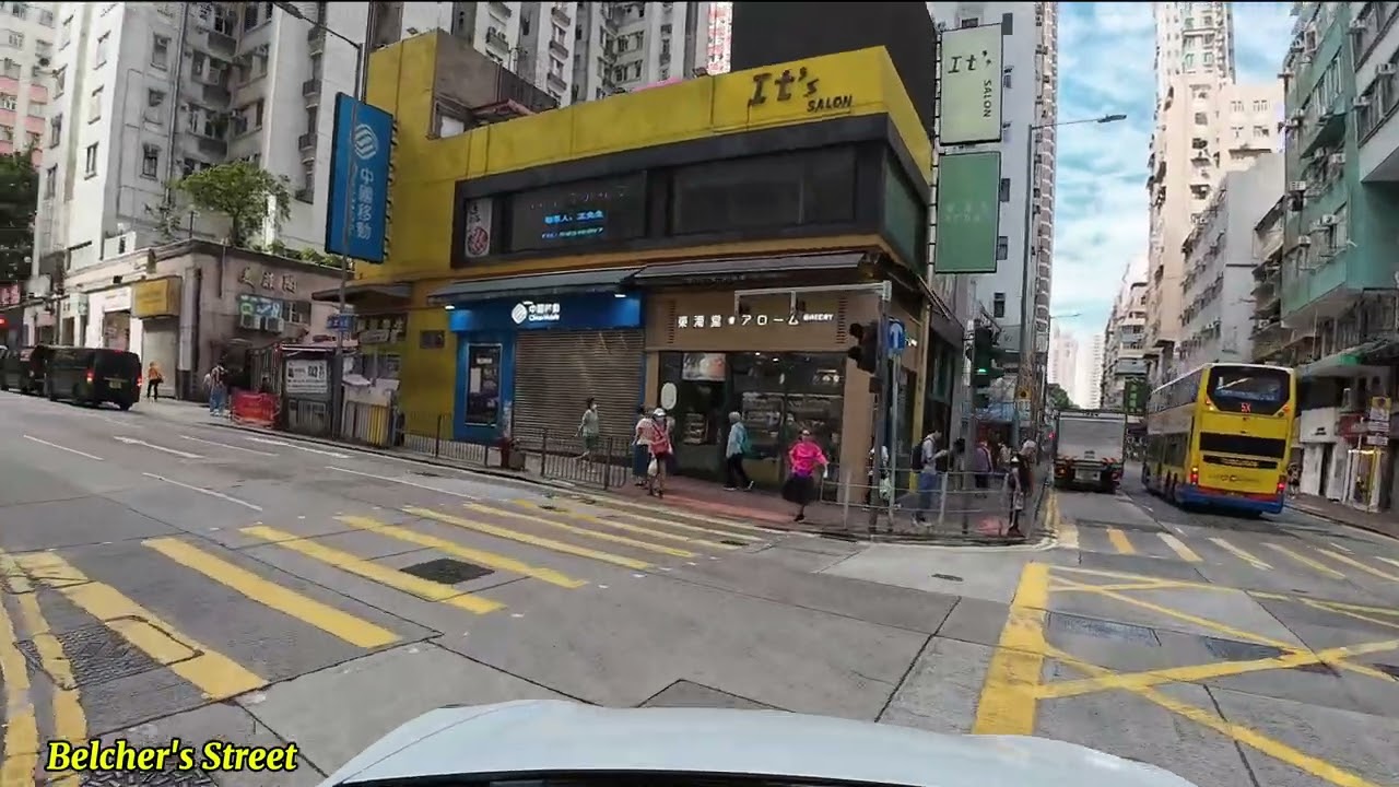 What&rsquo;s it like to drive in HK 🇭🇰? Busy narrow streets, one way & overpasses to confuse drivers.