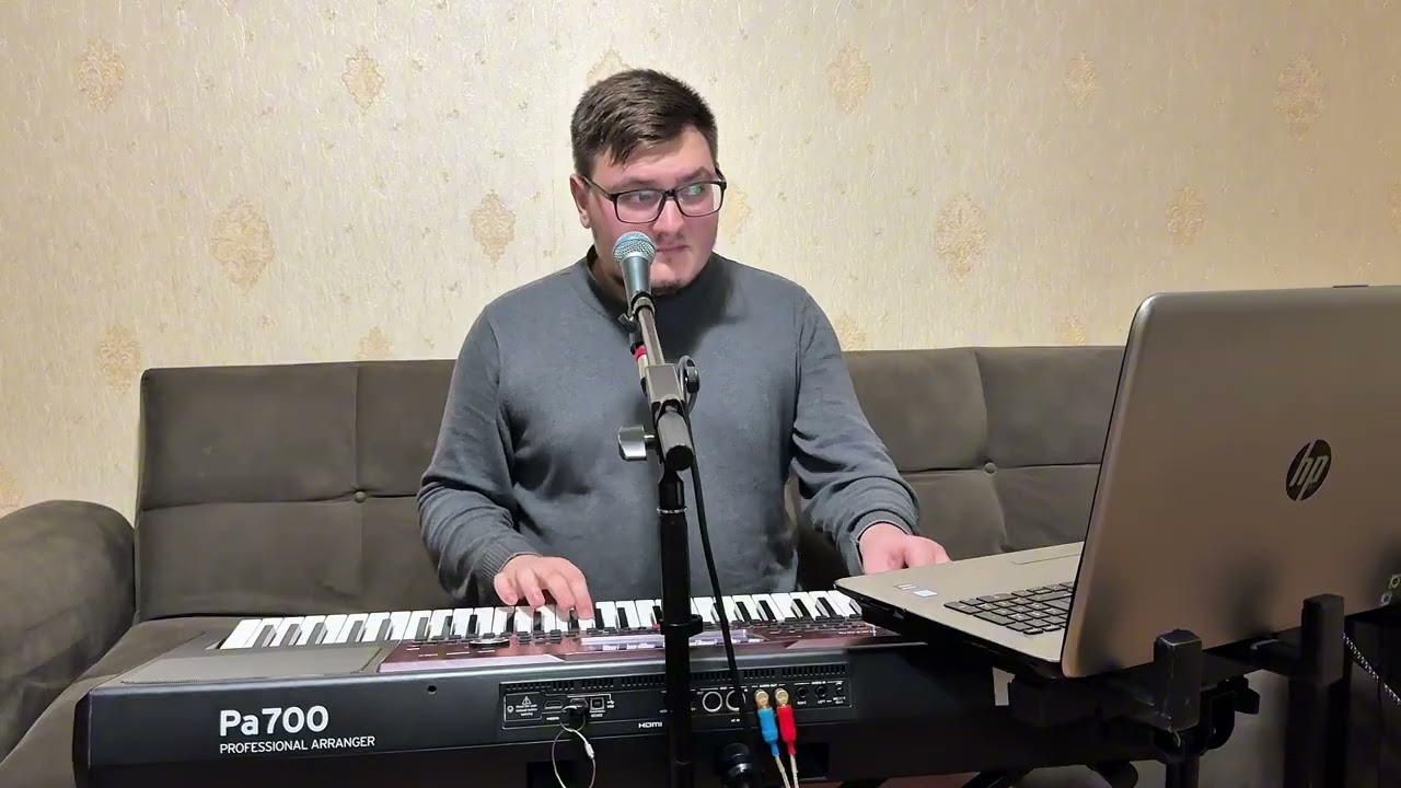 Denis Frinea-Желтые тюльпаны+Мадона💐🥰