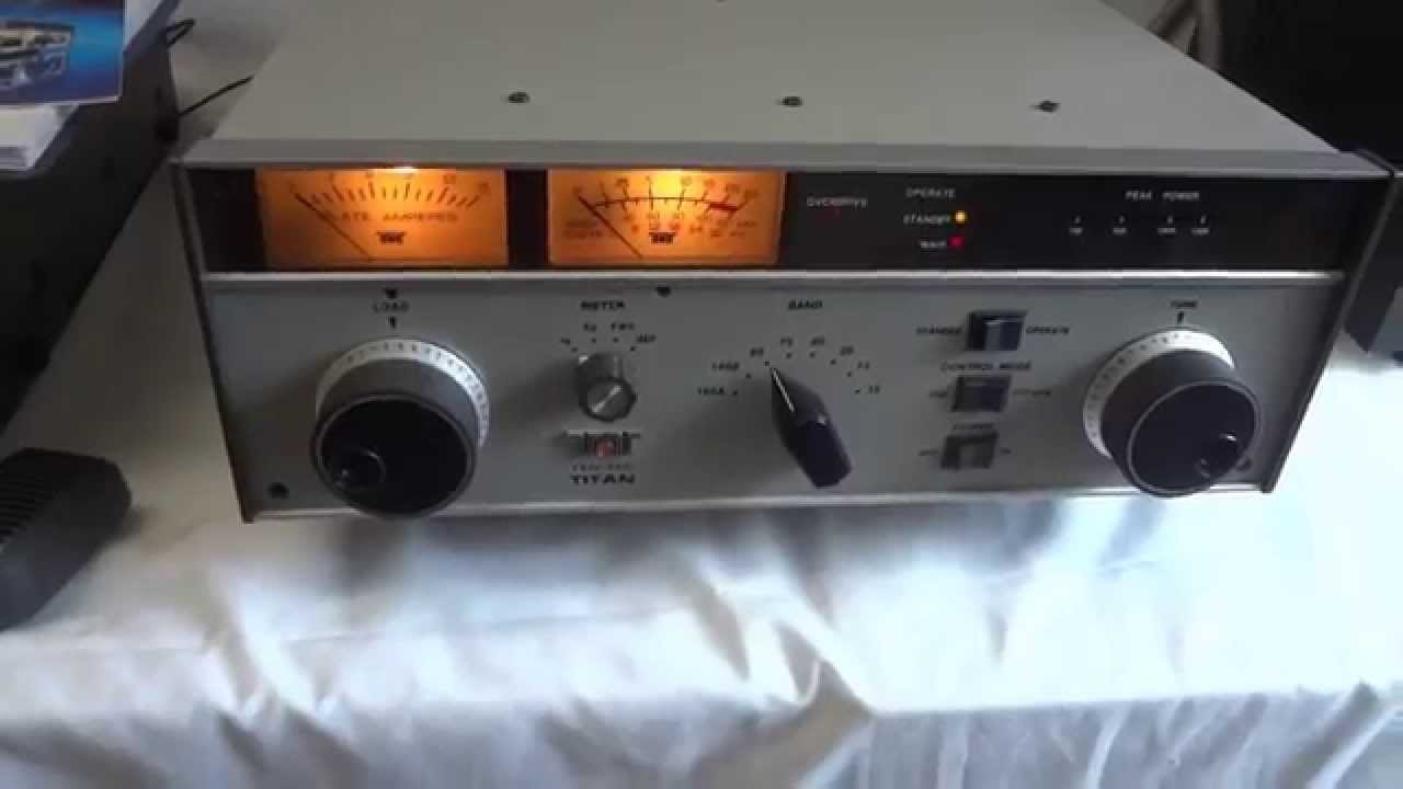 Ten Tec Titan model 425 linear amplifier 1.5kW, two 3CX800A7 tubes