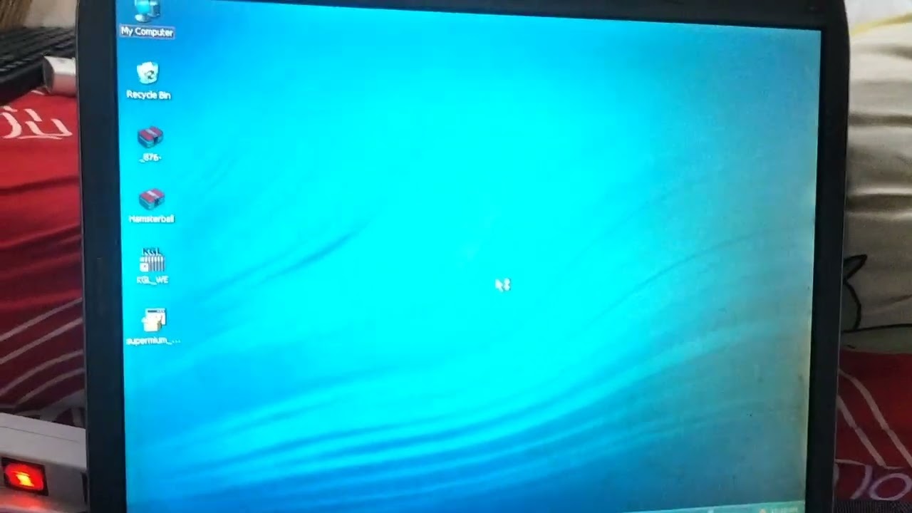 HP Compaq nx9010 Windows XP (real old laptop, i don't buy)