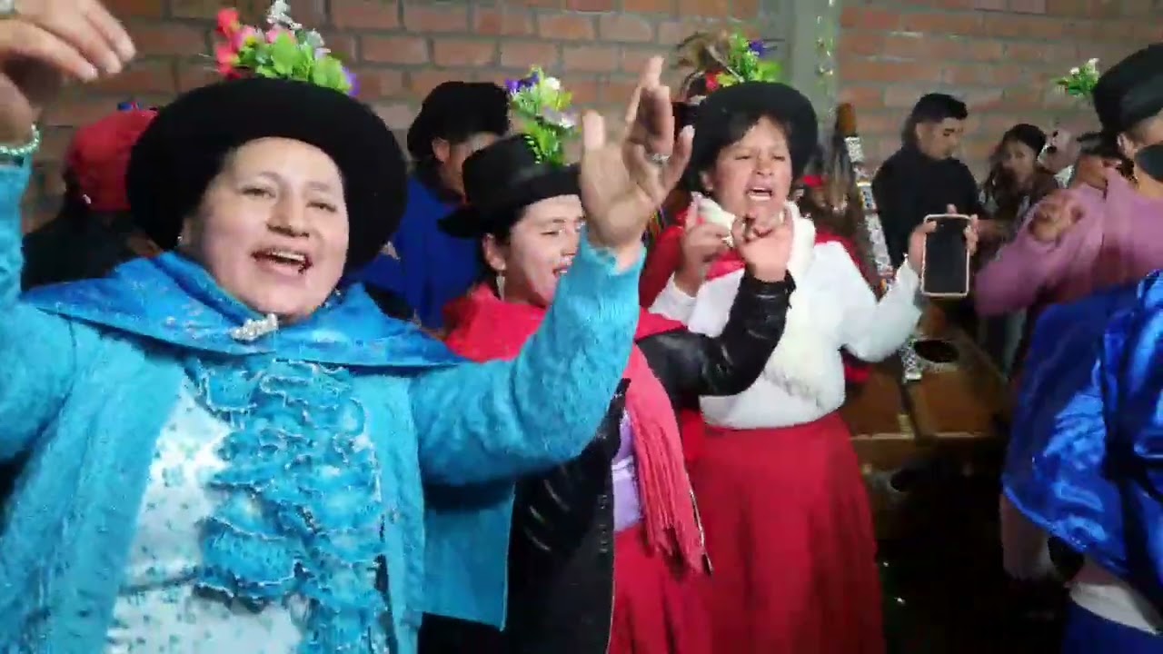 TORIL CLAVELINA DE VILCASHUAMÁN  EN CHILCAYOCC 2022