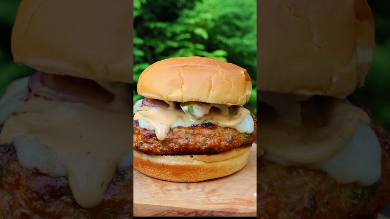 Grilled Chipotle Chicken Burgers 🍔 Ft. El Yucateco Chipotle Hot Sauce #shorts  #kingofflavor