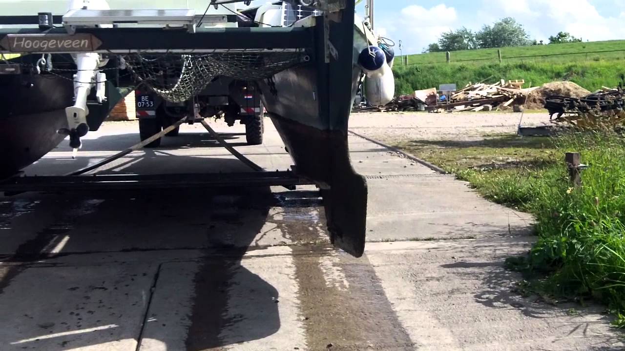 DAF ya126 en Wharram Tane do it togeter