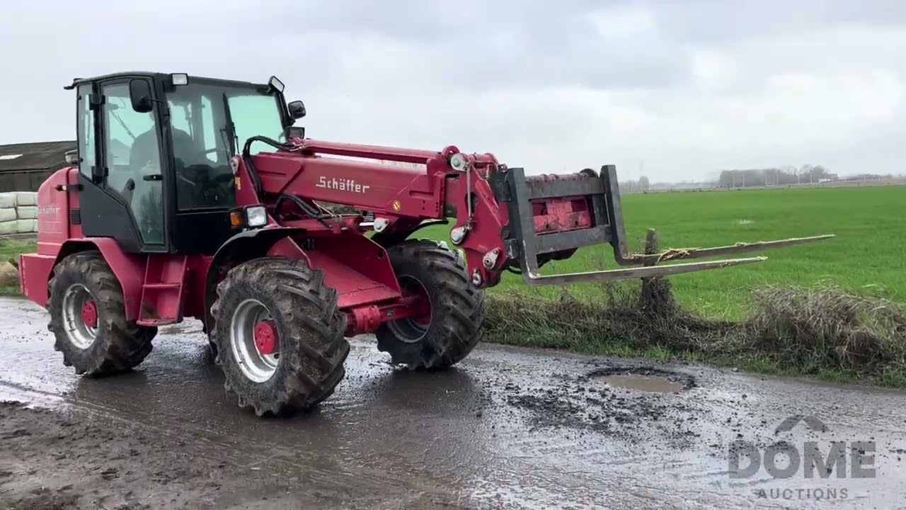 27 - 2005 Schaeffer 900T wiellader