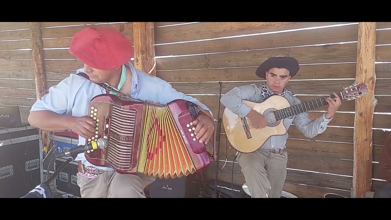 BAILE CAMPERO EN CHOLILA