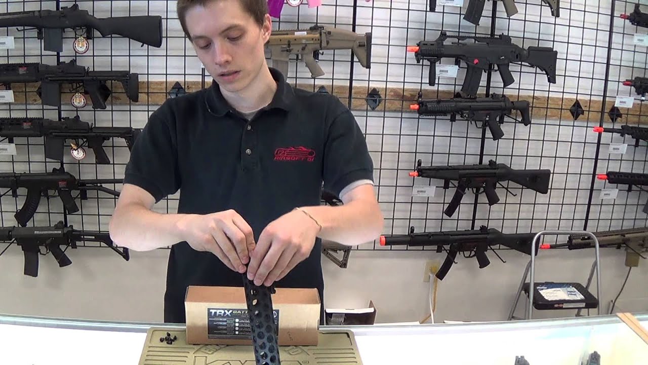 Airsoft GI Uncut - Madbull Troy TRX Battle Rail 9