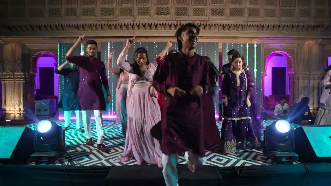 Group Sangeet Dance Performance by Bride's Friends | Indian Wedding Sangeet