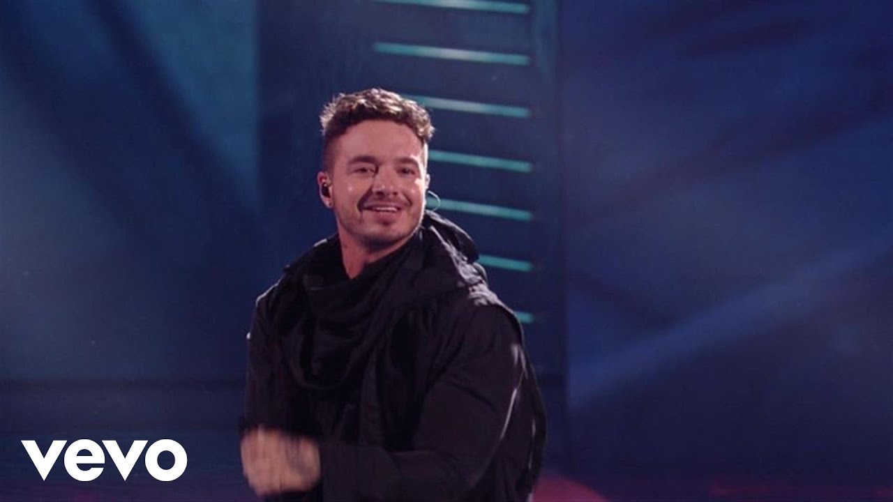 J Balvin - Ginza (Premios Juventud 2015)