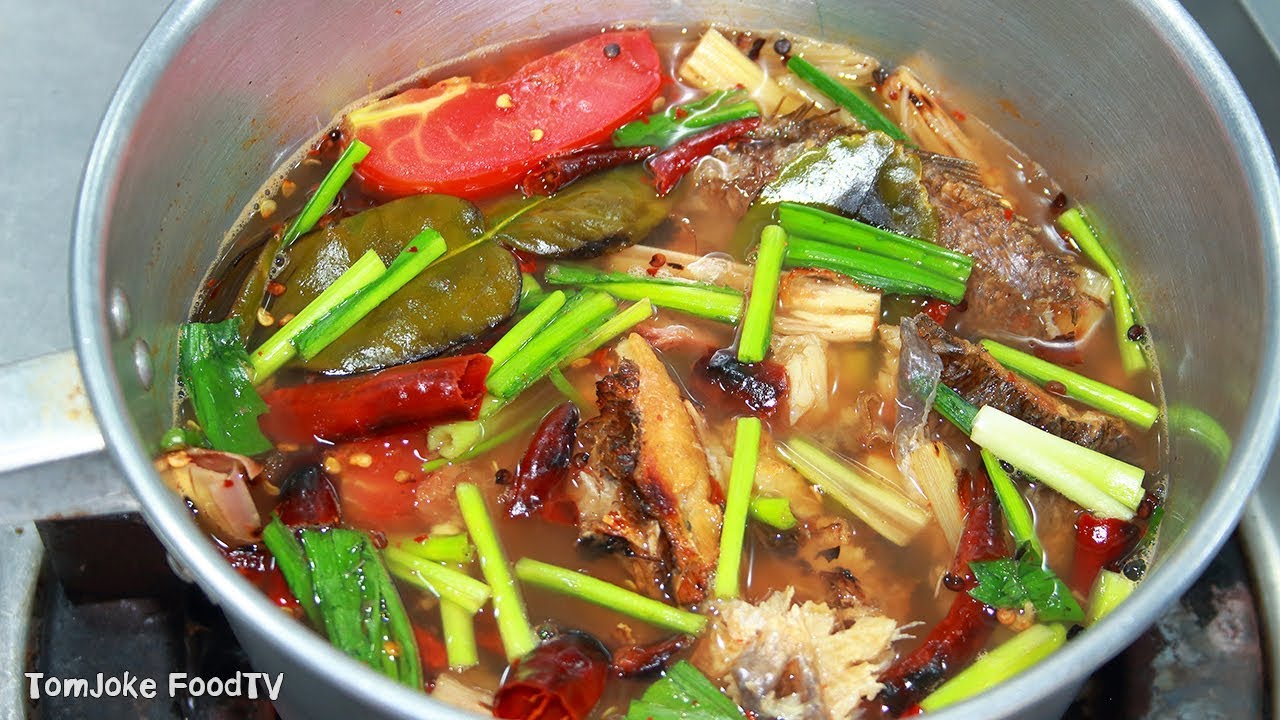 ต้มโคล้งปลากรอบ (ปลาช่อน) สูตรเด็ดต้องแบบนี้  Smoked Dry Fish Soup