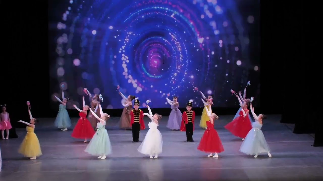 Детская танцевальная студия «Kaz Kids Dance» - Детский танец «Бал принцесс»