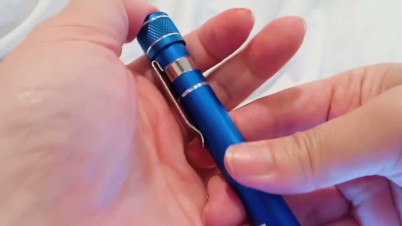 Screw'd Up 6-in-1 Mini LED Screwdriver by Modern Monkey unboxing, testing, and rating
