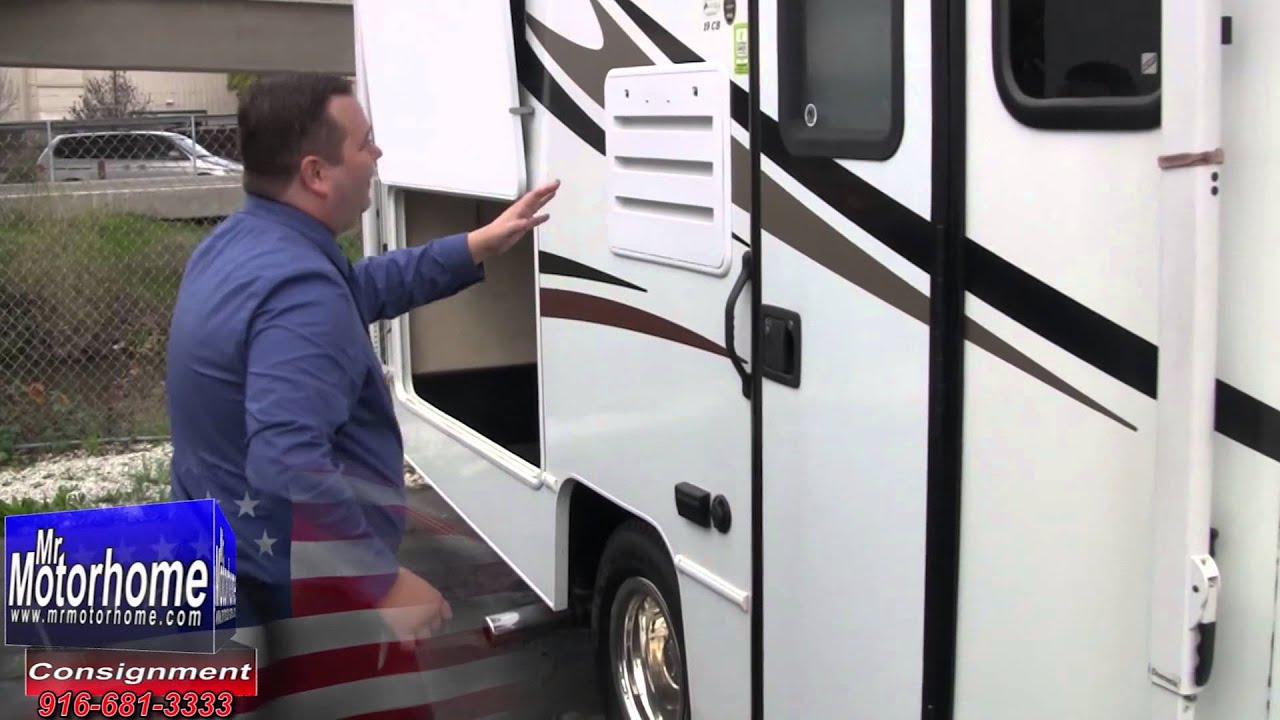 Mr Motorhome 2013 Coachman Freelander 19 Class C Motorhome #1010 For sale Sacramento rv dealership