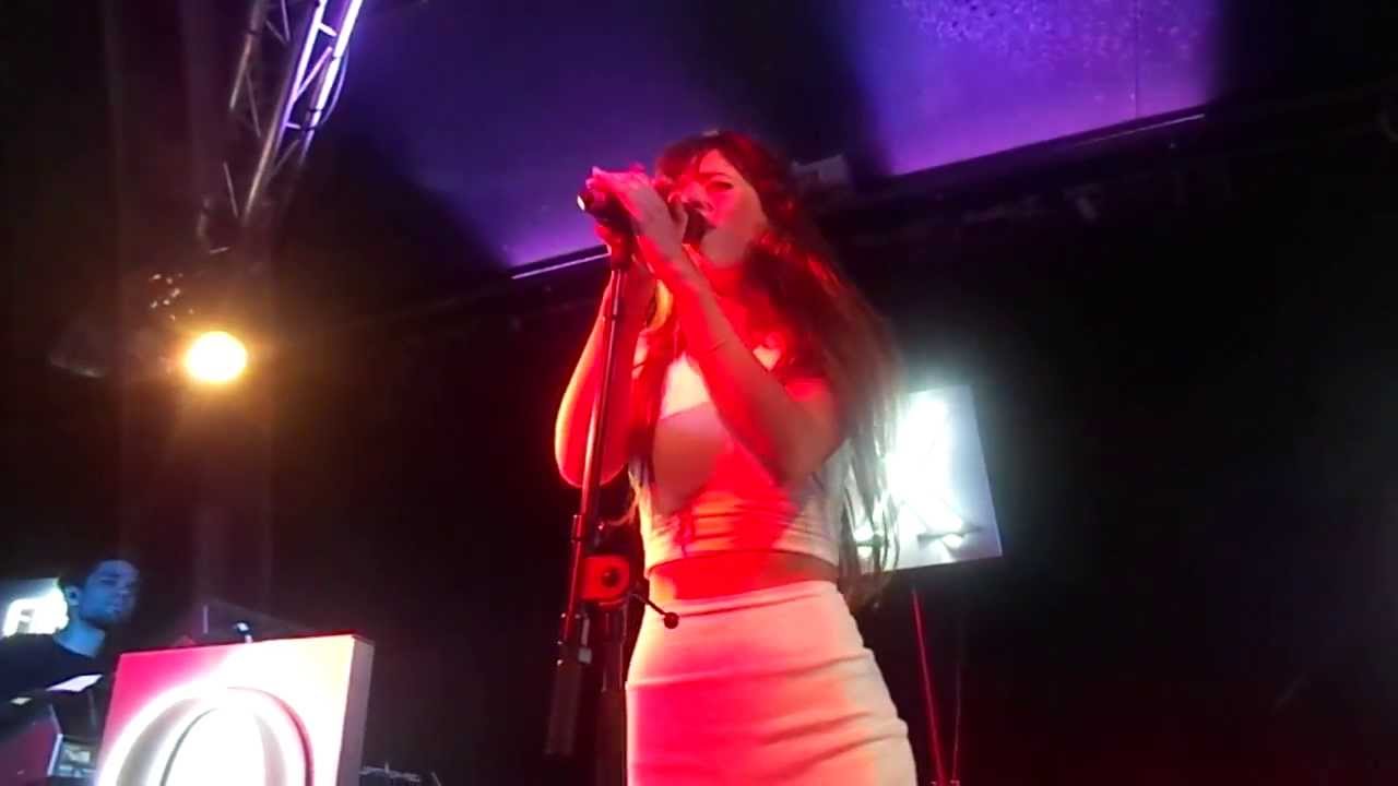 Foxes - Home (Live @HoxtonBar&Kitchen 30.7.13)