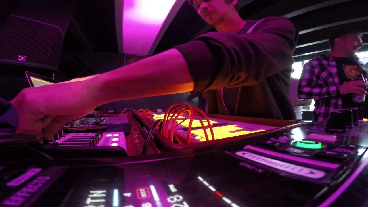 Cerebral Factory (Live)  @ La Chapelle - Yverdon