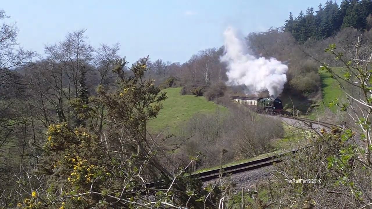 34046 BRAUNTON LOVELY PASSING LOWER VEXFORD  WEST SOMERSET RAILWAY 7TH APRIL 2010