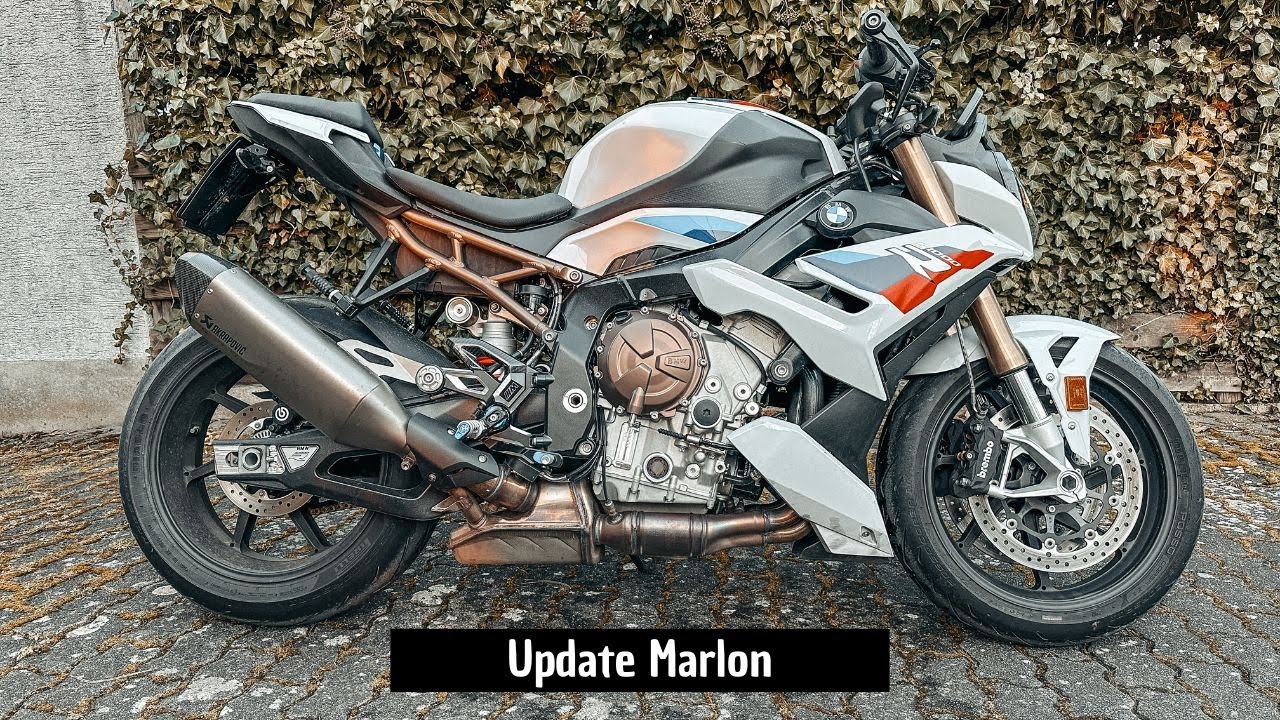 Er hat sich die BMW S1000RR bestellt...