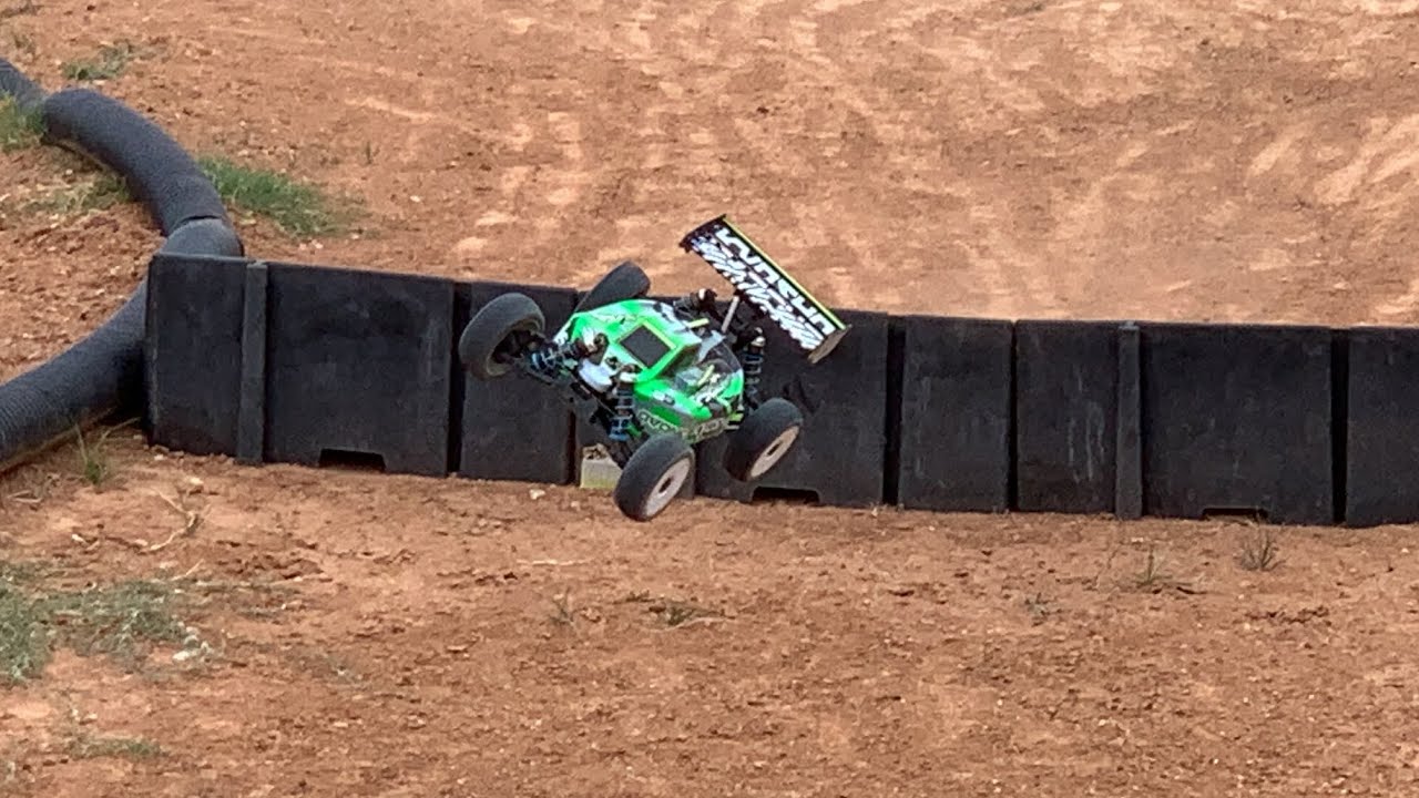 Kyosho Mp9e Evo V2 Ready set running laps at track shredding tires