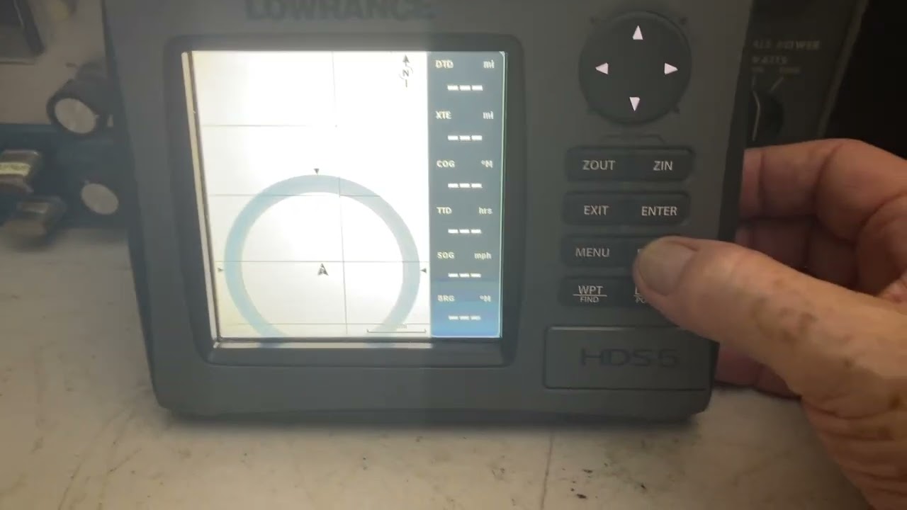 Продается: Цветной эхолот Lowrance HDS-5 Gen 2, картплоттер