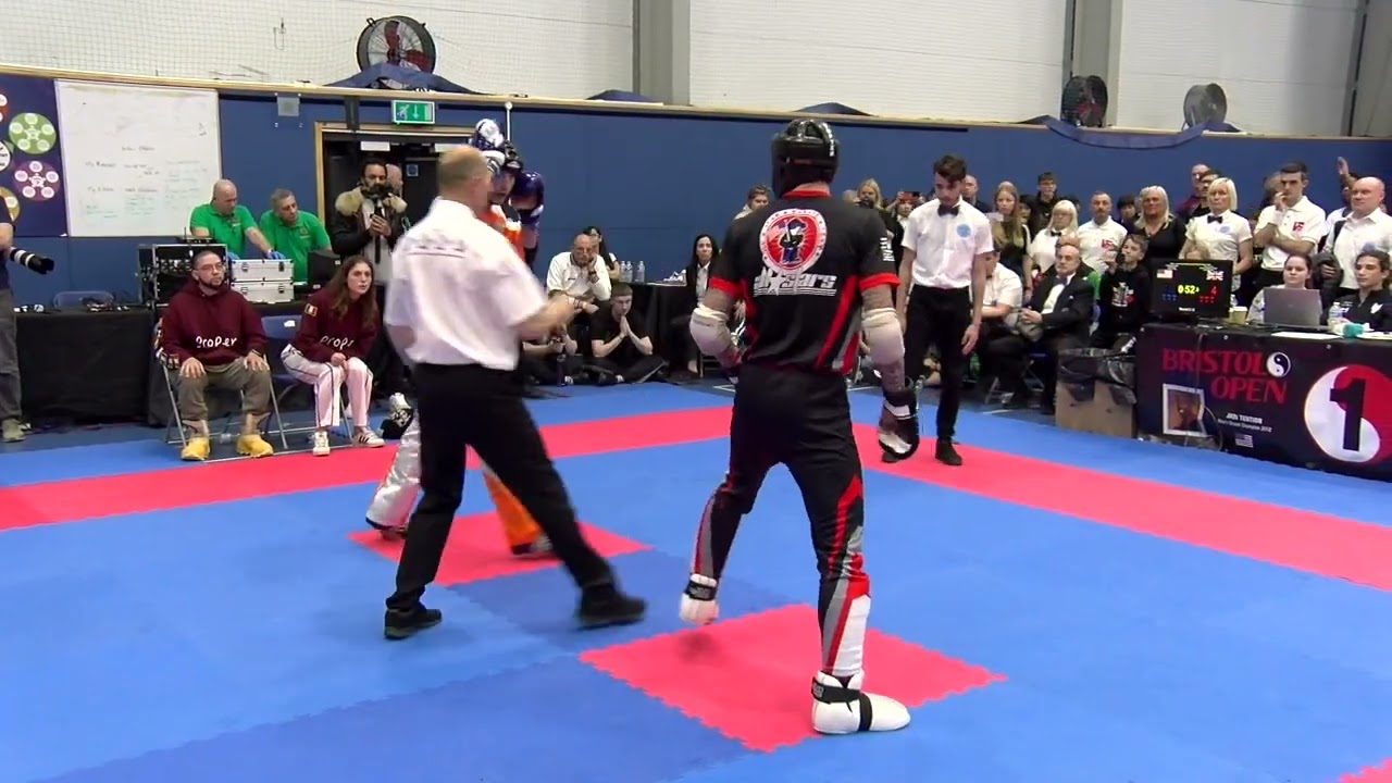 Riccardo Albanese v Elijah Everill Bristol Open 2022