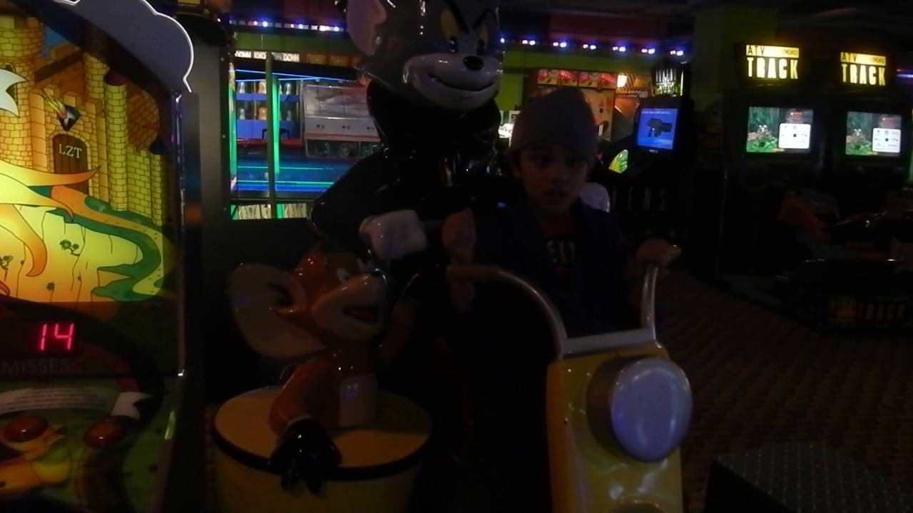 Tom and Jerry arcade ride