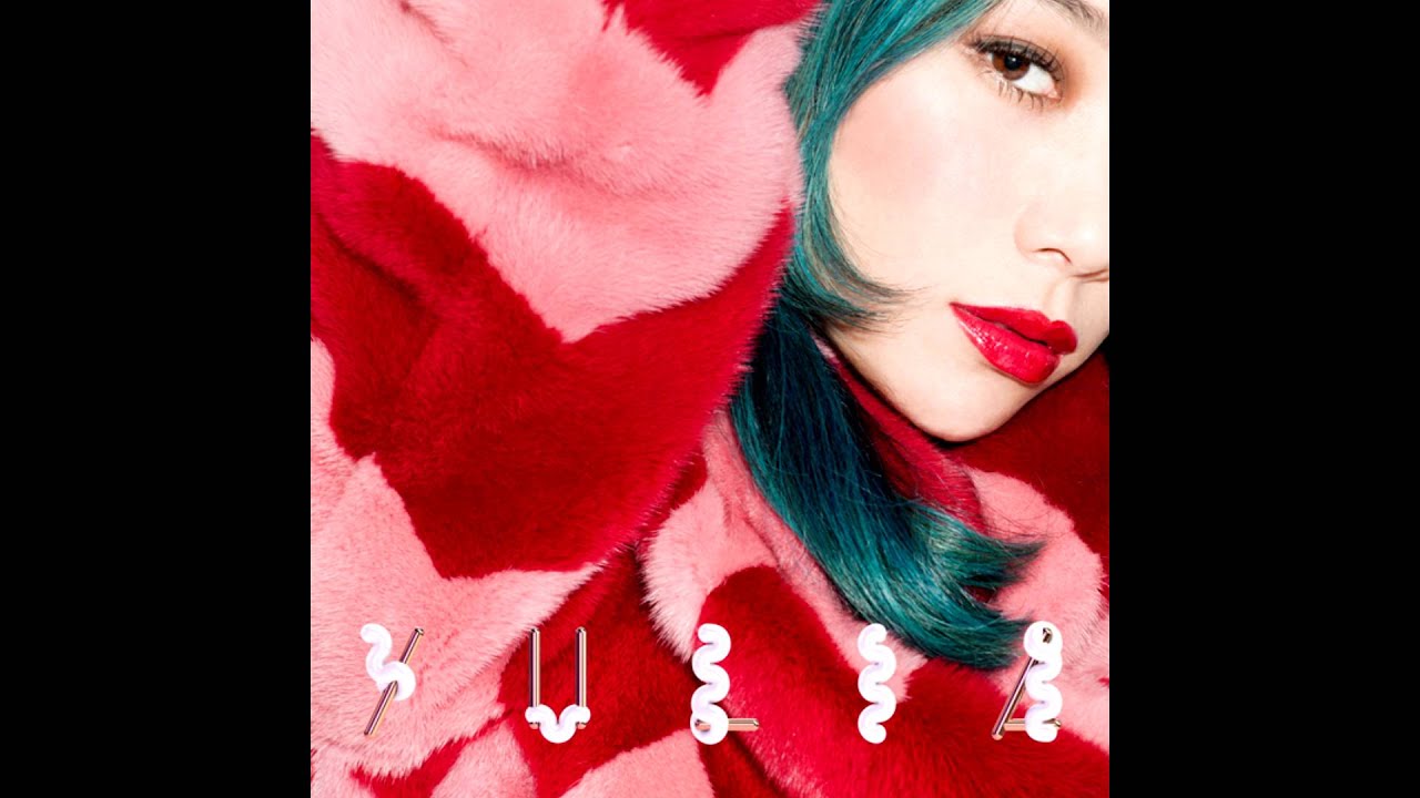Mademoiselle Yulia - GOGO