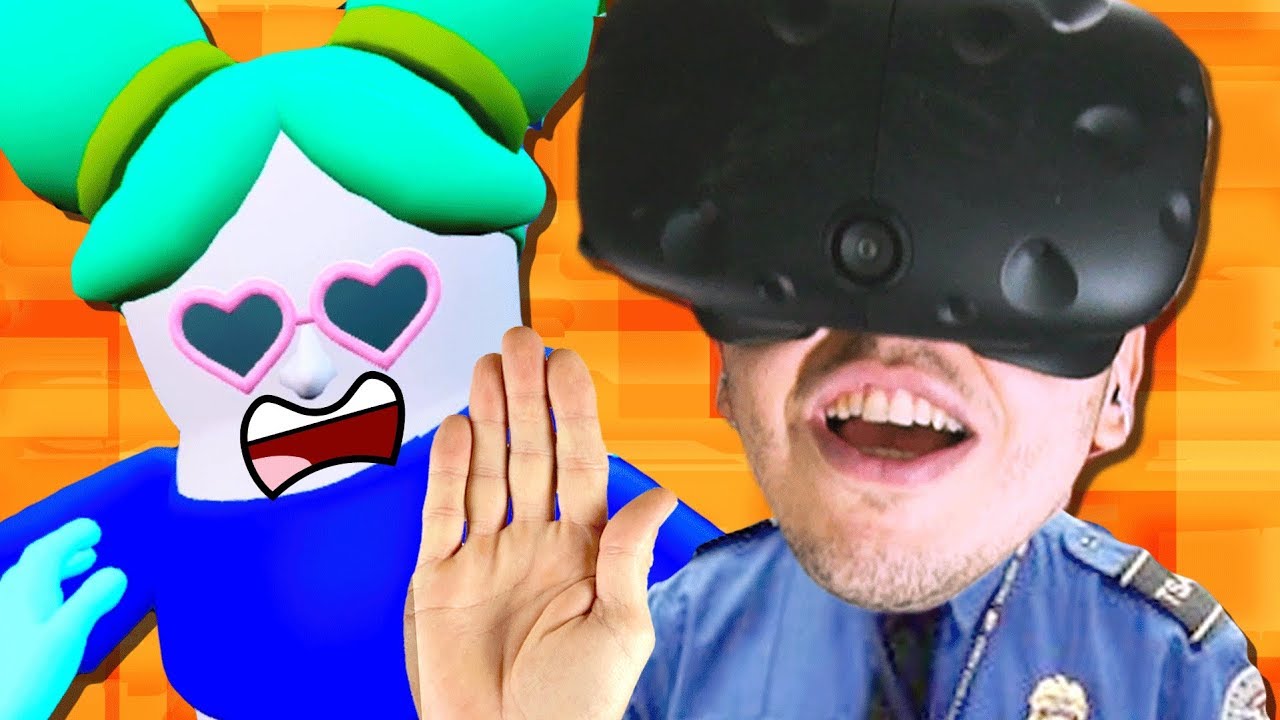 VIREI REVISTADOR DE PESSOAS EM REALIDADE VIRTUAL