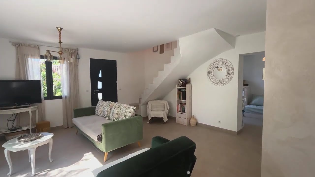 Maison de 2018 à vendre.