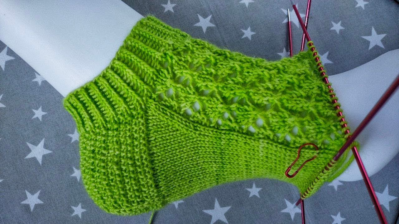 Ажурный узор для кругового вязания. Простые узоры спицами, схема.