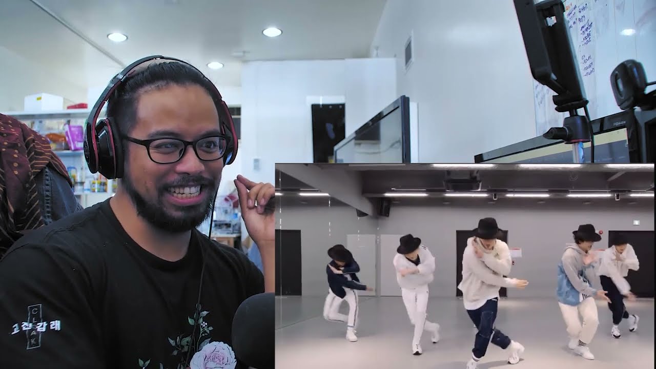 Professional Dancer Reacts To ONEUS 