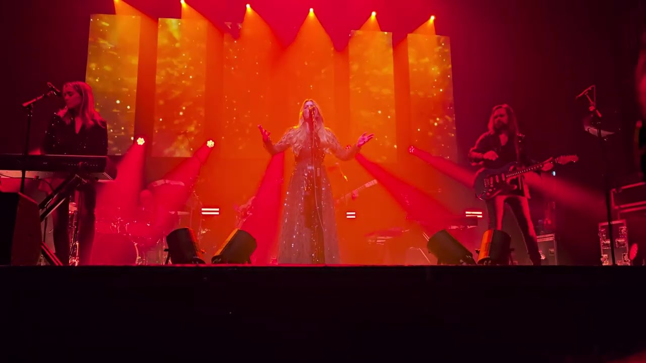 Gold Dust Woman - Rumours of Fleetwood Mac