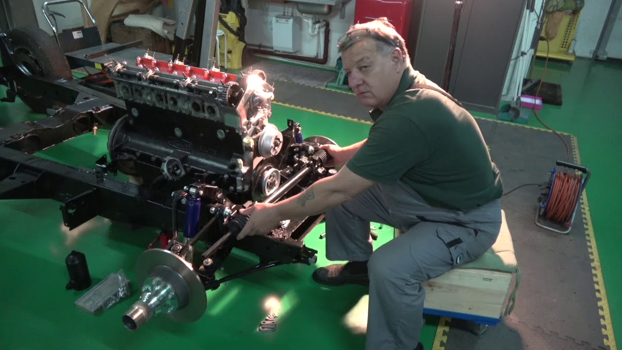 Jaguar XK 150 Roadster Steering Rack Part 1