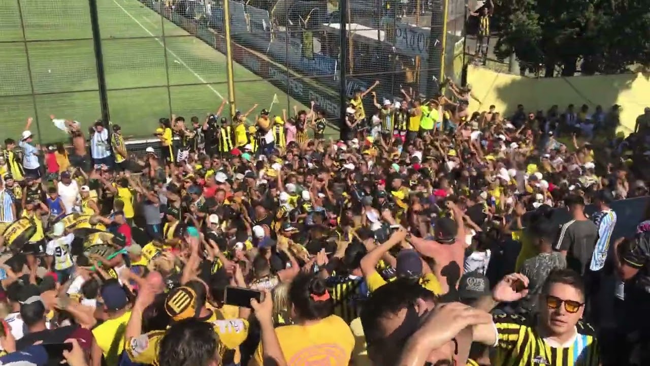 Entrada la Barra de Brown - Almirante Brown vs Flandria
