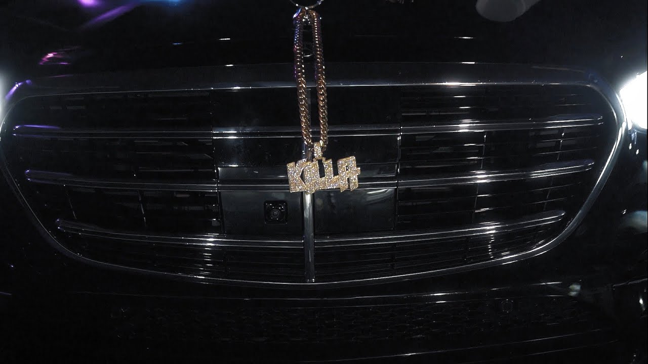 JUNE THE LEGEND X GANGSTA GATT - PULLIN UP (PROD. BY @Tkewl1) DIR. BY @exotic_visuals