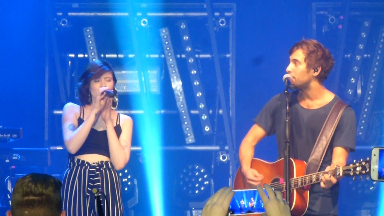 Max Giesinger ft. Madeline Juno - Ins Blaue @ Oberrheinhalle Offenburg