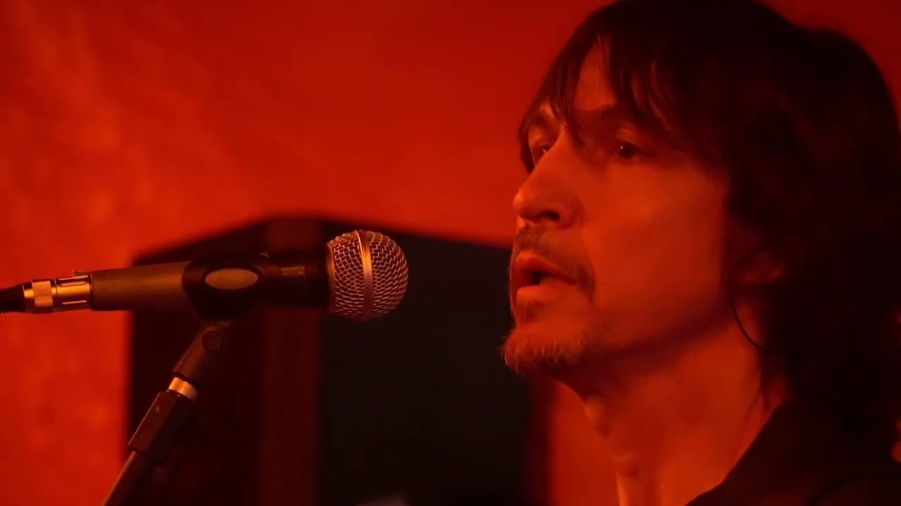 Under Pressure + Beds Are Burning covered by 