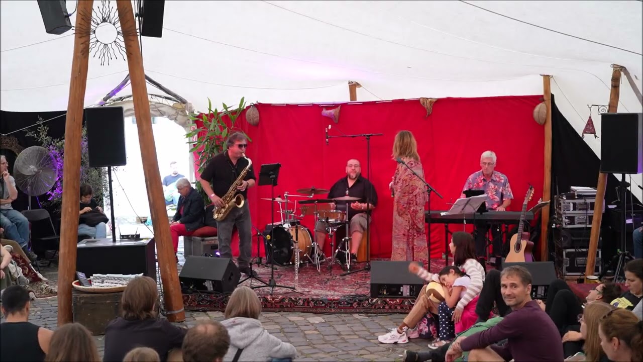 Fly me to the moon  - Julia McConnell & Friends - 250803 Sommerwerft Frankfurt