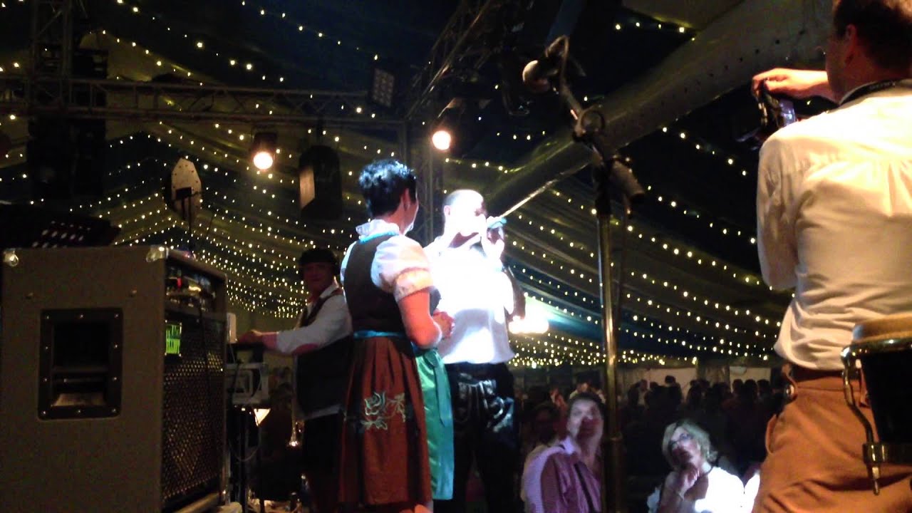 Oktoberfest Straelen 2012 - Heiratsantrag