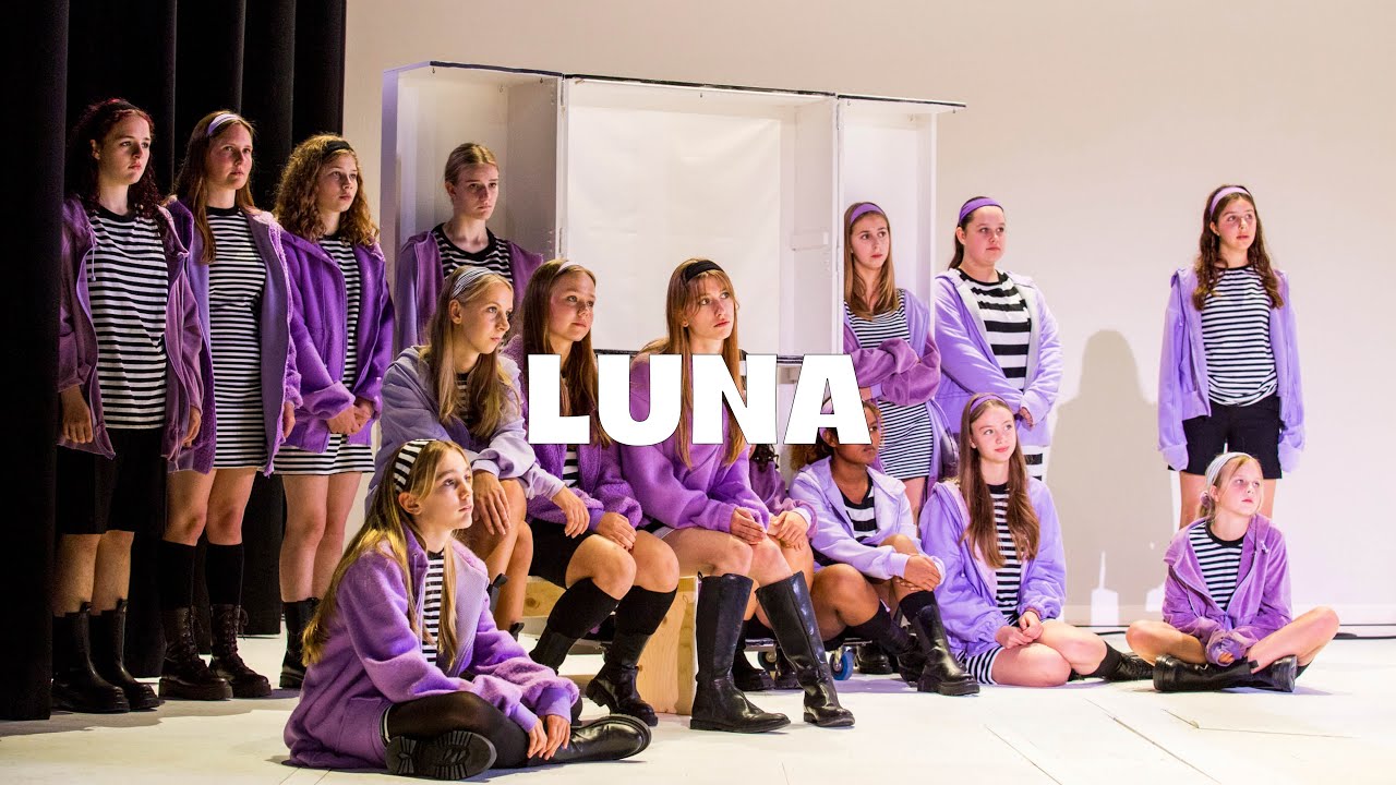 Officiële trailer: Luna