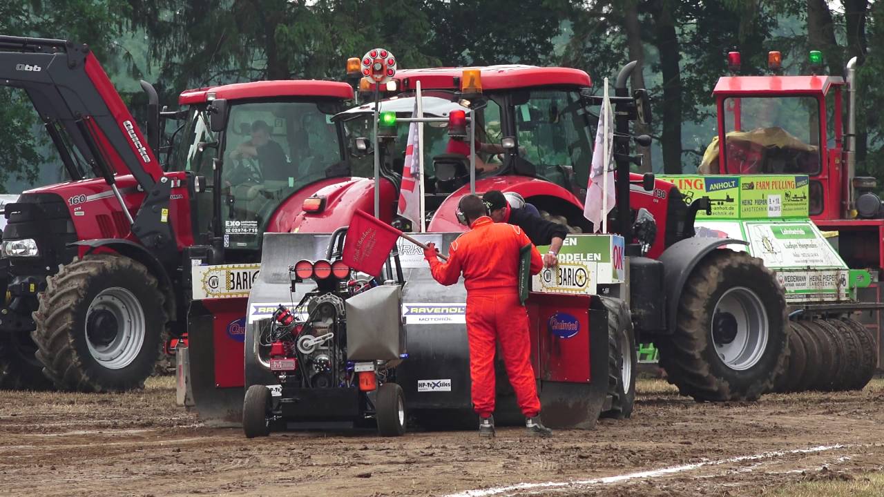 Modified 950kg @ Anholt 2016-06-12 Tractor Pulling