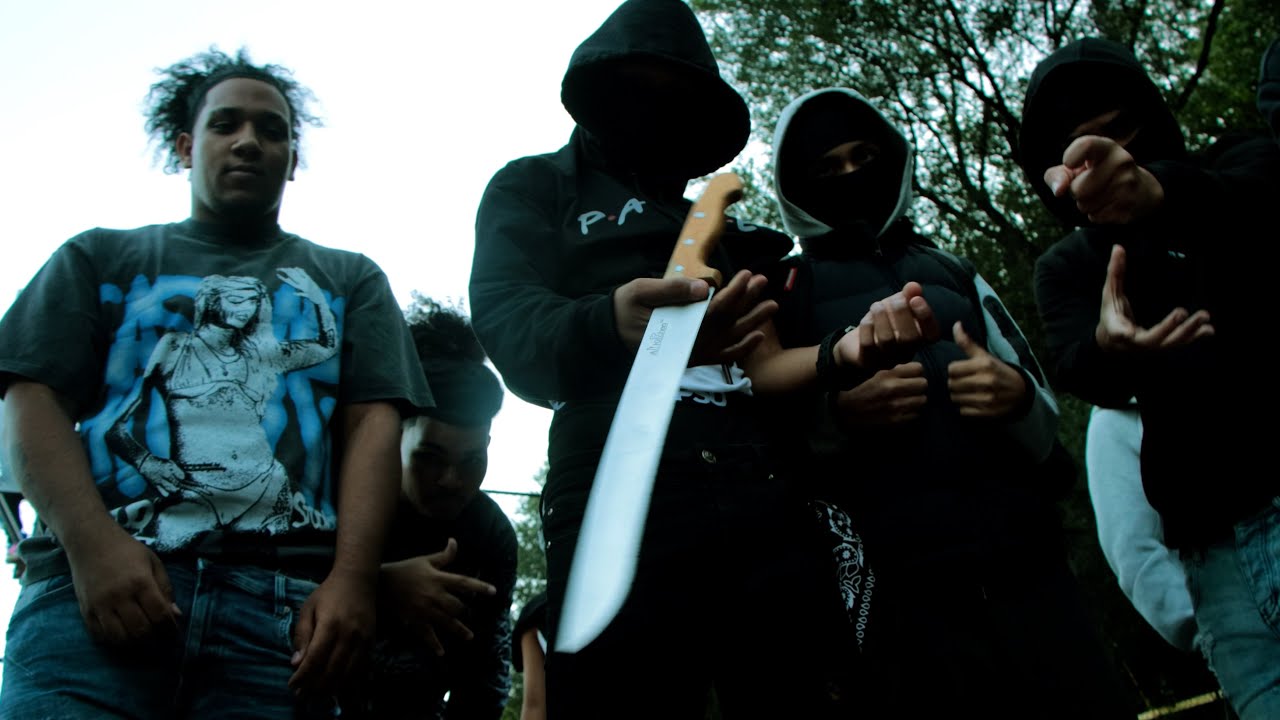 LIL BULNES x MOOLAH - FREDDY Y JASON (VIDEO OFICIAL)  