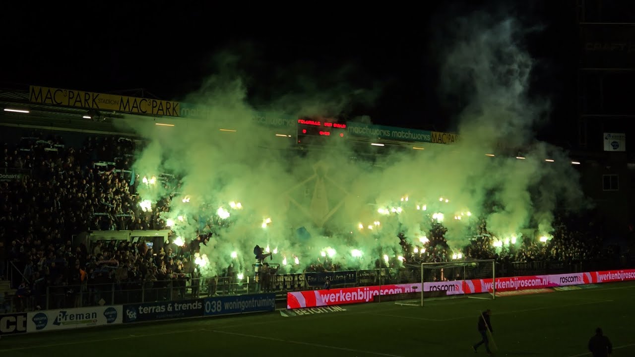 Pyro sfeeractie PEC Zwolle - FC den Bosch (13-0) 03-03-2023