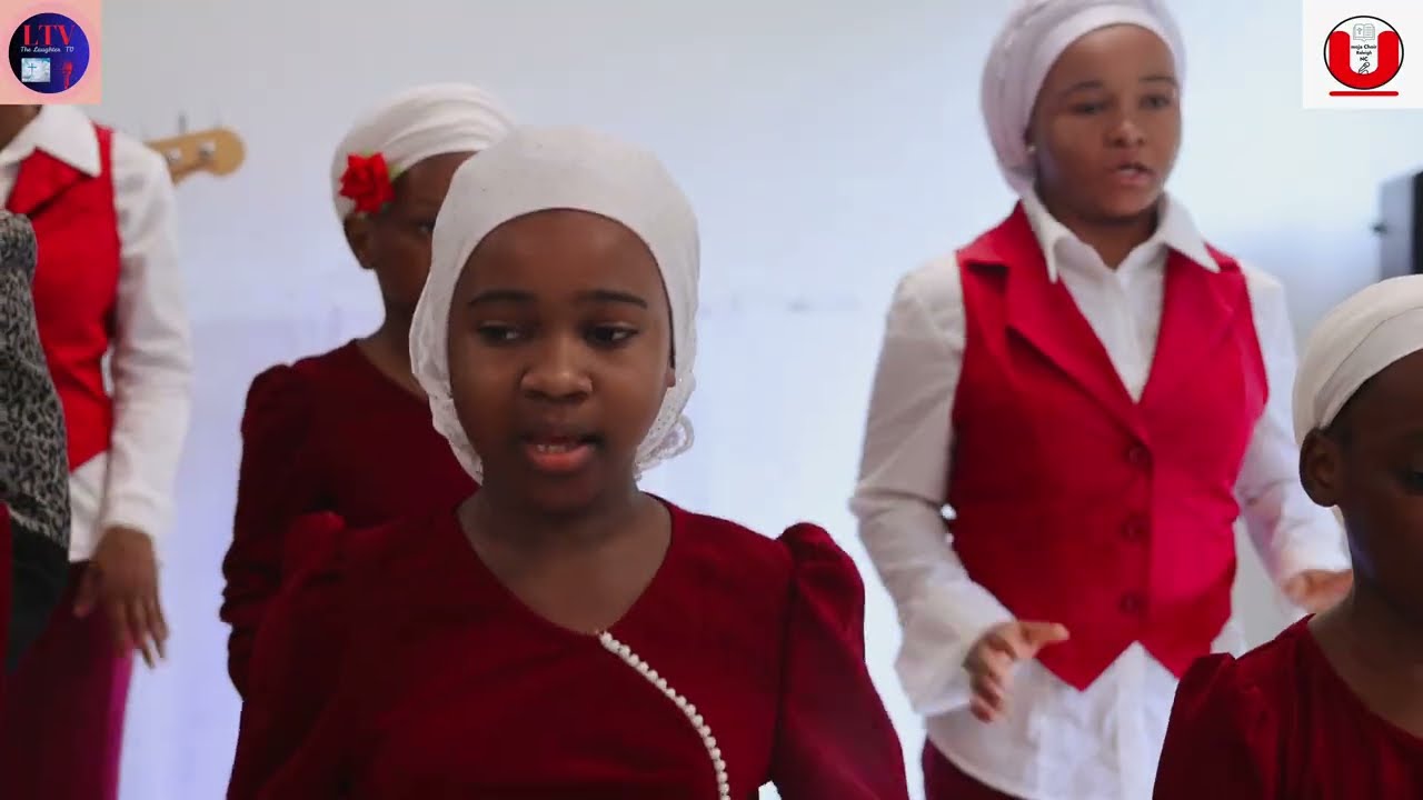 Umoja Kwaya kwenye ibada ya vijana 